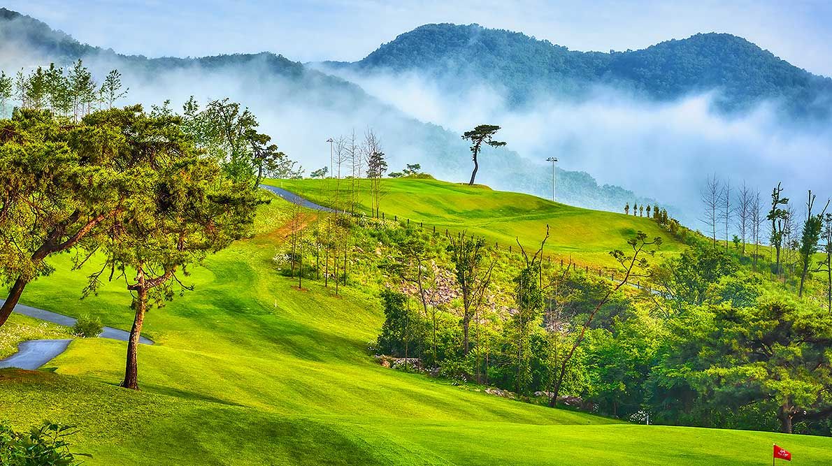 黑石贝尔森林乡村俱乐部