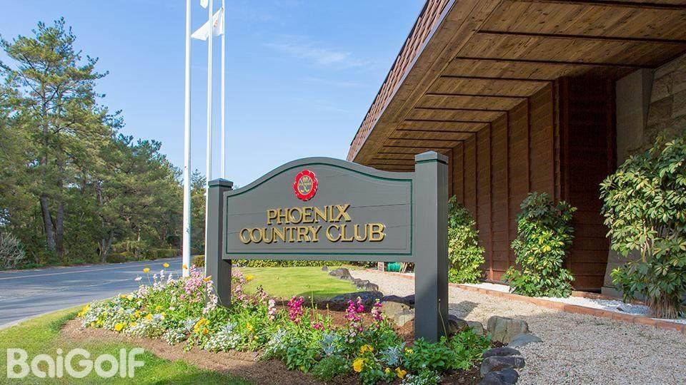 黑森林中的巅峰對決｜日本鳳凰高爾夫